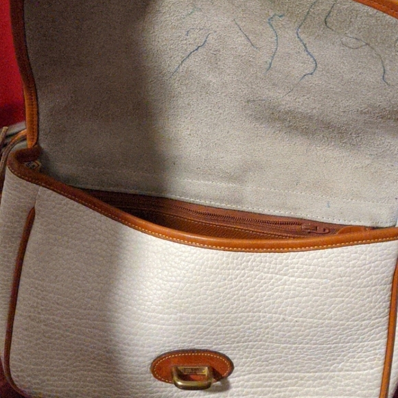 Dooney and Bourke vintage crossbody bag - Picture 6 of 8